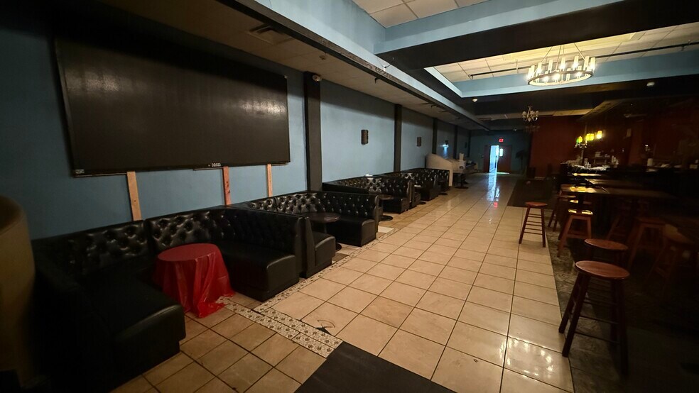 More Photos Of 219-223 S Main St, Wilkes Barre General Retail For Sale