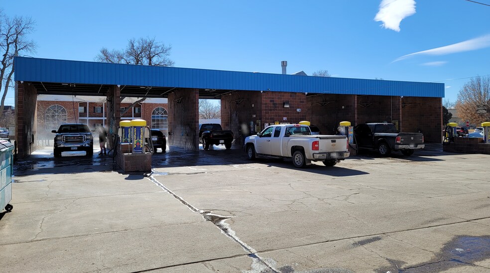 More Photos Of 1127 9th St, Greeley Carwash For Sale
