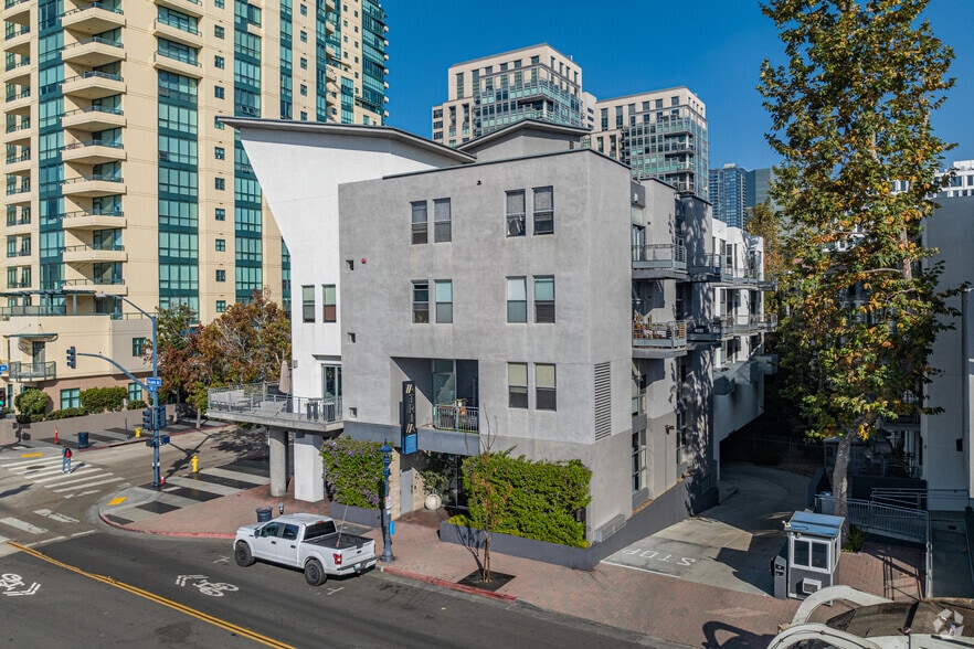 More Photos Of 501 1st Ave, San Diego Storefront Retail Office For Sale
