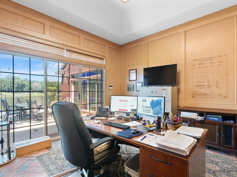 More Photos Of 15400 S US Highway 301, Summerfield Office For Sale