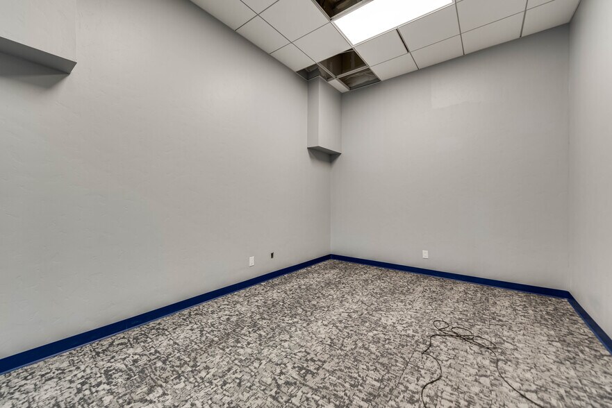 More Photos Of 2400 Steven Rd, Odessa Warehouse For Sale