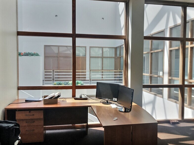 More Photos Of 2421 Ivy Rd, Charlottesville Office For Lease