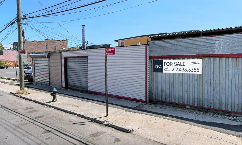 More Photos Of 2014 Cornaga Ave, Far Rockaway Land For Sale