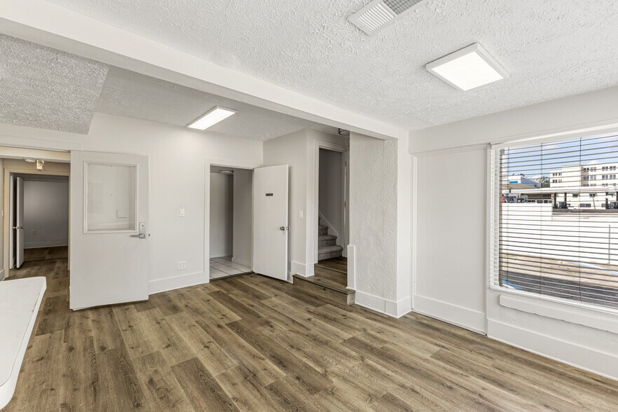 More Photos Of 138 E Gore St, Orlando Medical For Sale