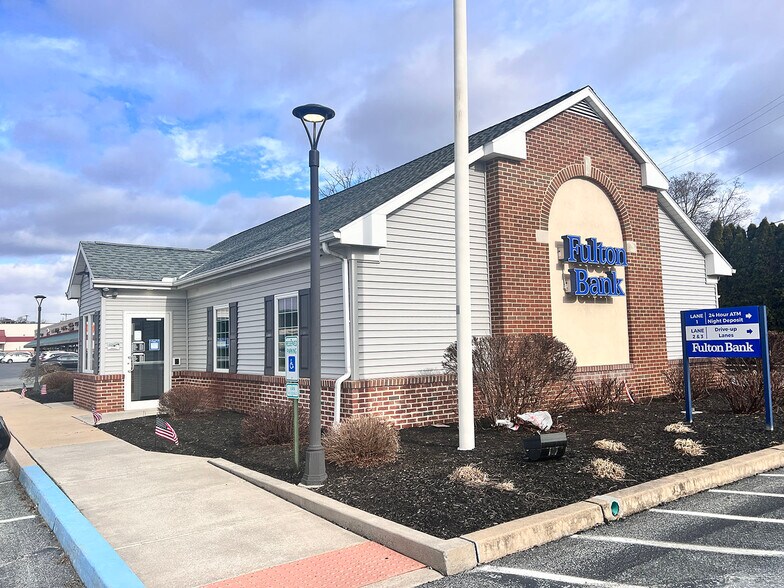 More Photos Of 481 W Penn Ave, Cleona Unknown For Lease