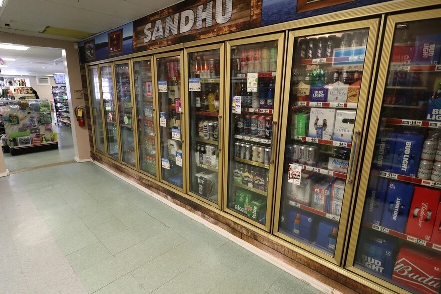 More Photos Of 2550 Parks Mill Rd, Buckhead Service Station For Sale