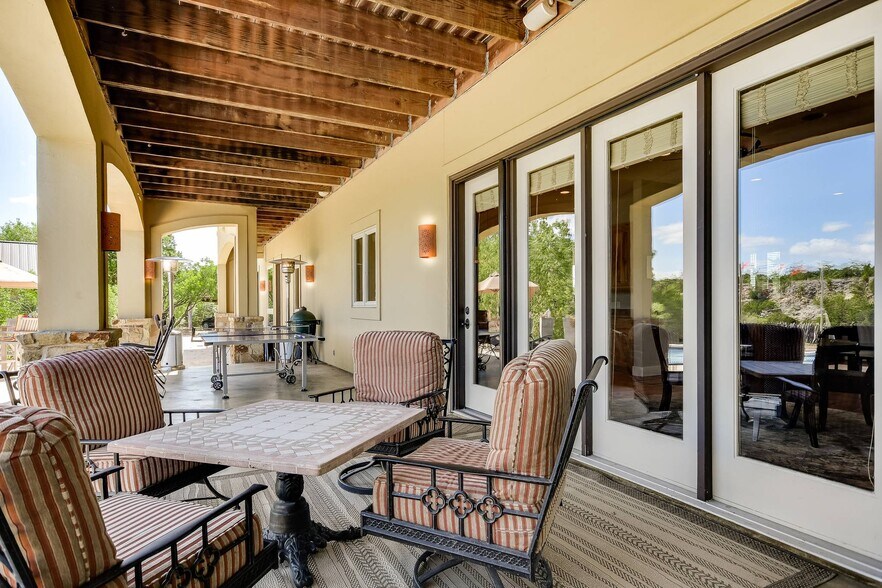 More Photos Of 610 Crystal Creek Dr, Austin Specialty For Sale