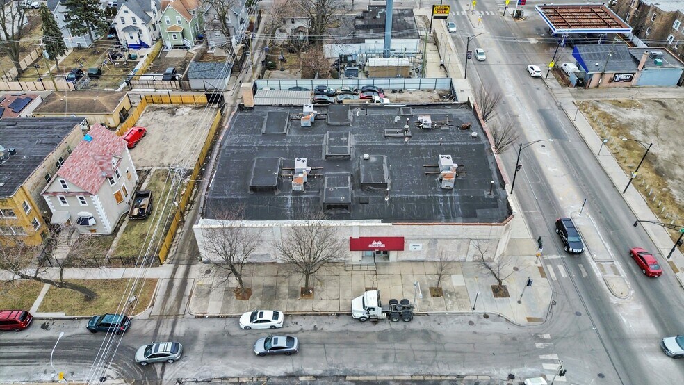 More Photos Of 5352 W Chicago Ave, Chicago Storefront Retail Office For Sale