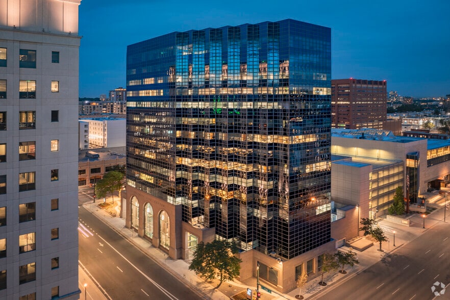 More Photos Of 1290 Broadway, Denver Office For Lease