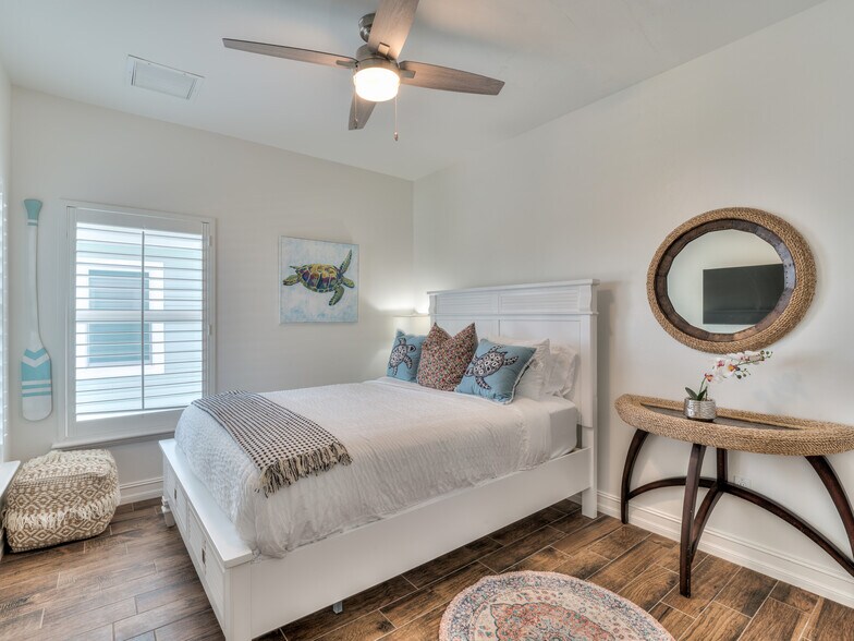 More Photos Of , Fort Myers Beach Specialty For Sale