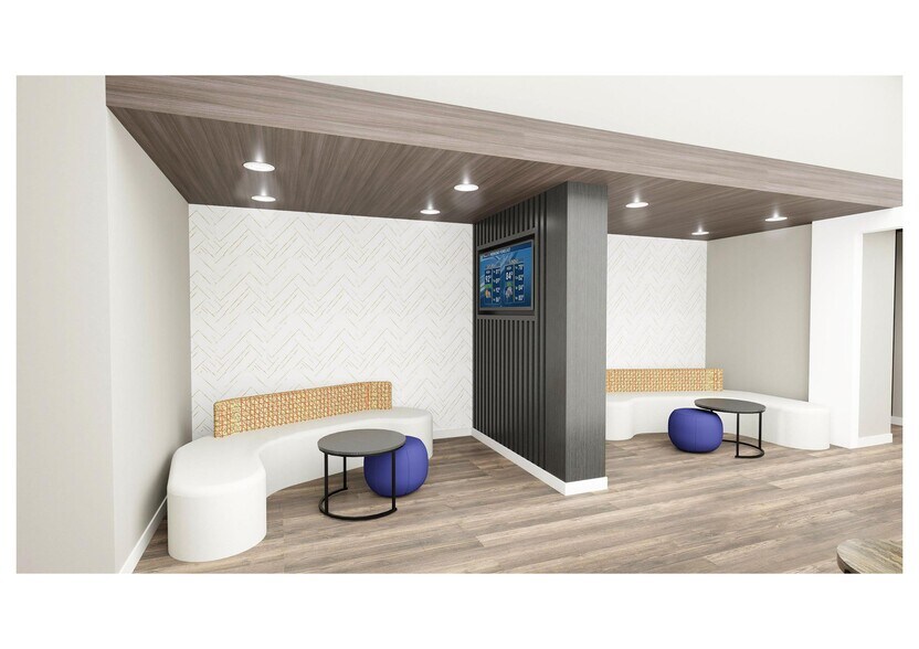 More Photos Of 70 N Stevens St, Rhinelander Hotel For Sale