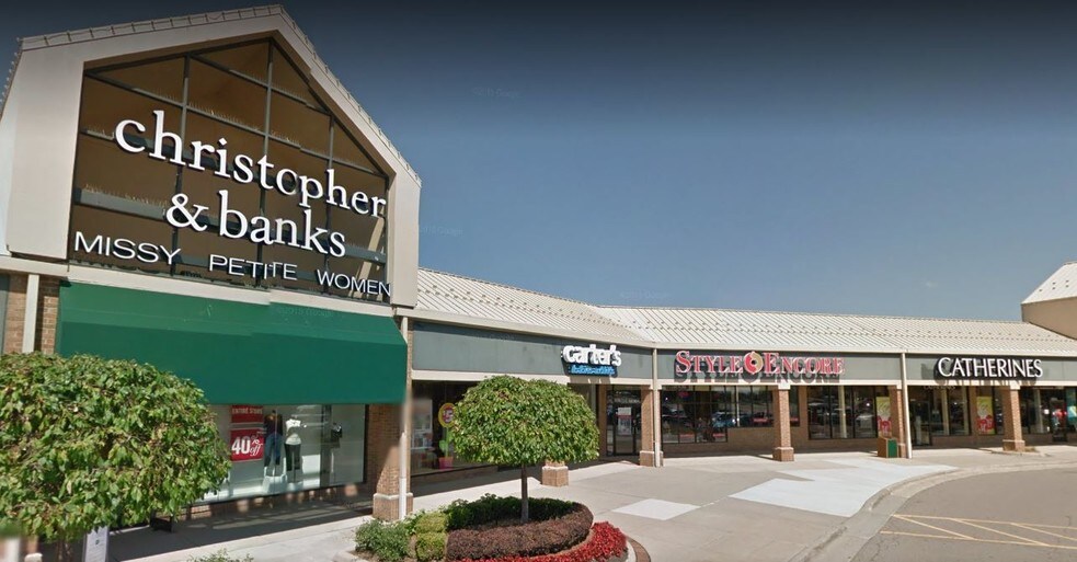 More Photos Of 13277-13477 Hall Rd, Utica Unknown For Lease