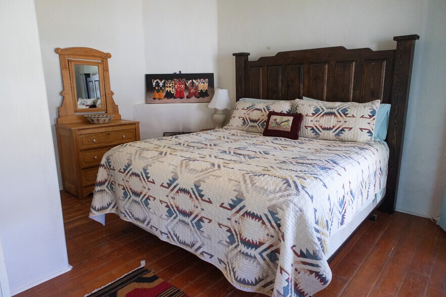 More Photos Of 585 Calle La Placita, Lincoln Hospitality For Sale