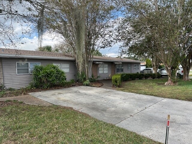 More Photos Of 2600 21st St NW, Winter Haven Apartments For Sale