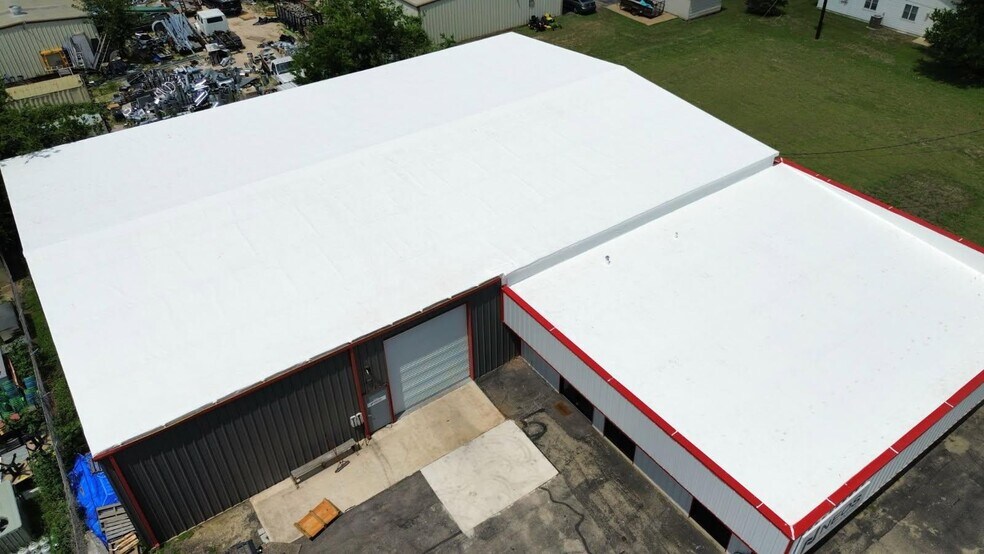 More Photos Of 40119 Industrial Park Cir, Georgetown Warehouse For Sale