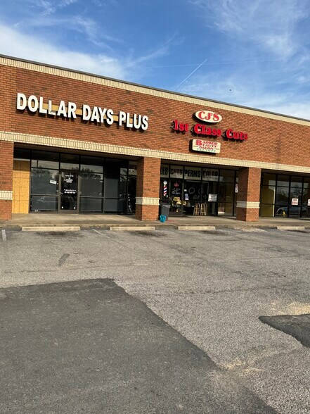 More Photos Of 1890 Berryhill, Cordova Unknown For Lease