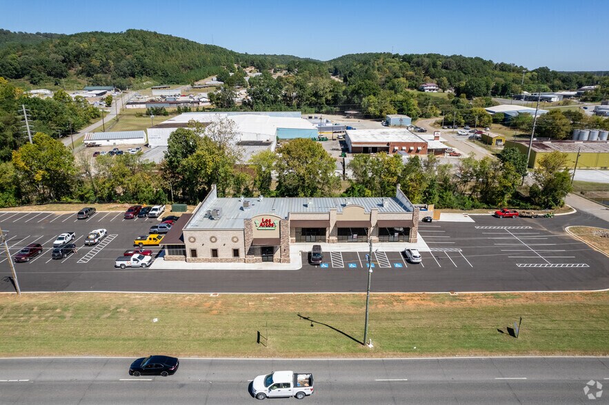More Photos Of 410 W Meighan Blvd, Gadsden General Retail For Sale