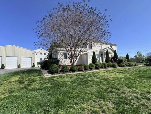 More Photos Of 33 Creamery Ln, Easton Office For Sale