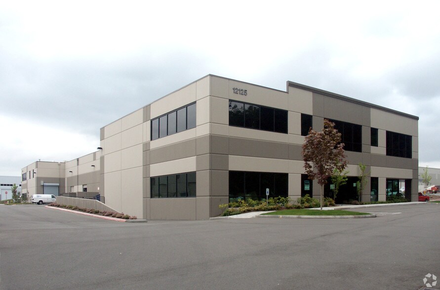 More Photos Of 12125 Harbour Reach Dr, Mukilteo Light Manufacturing For Lease