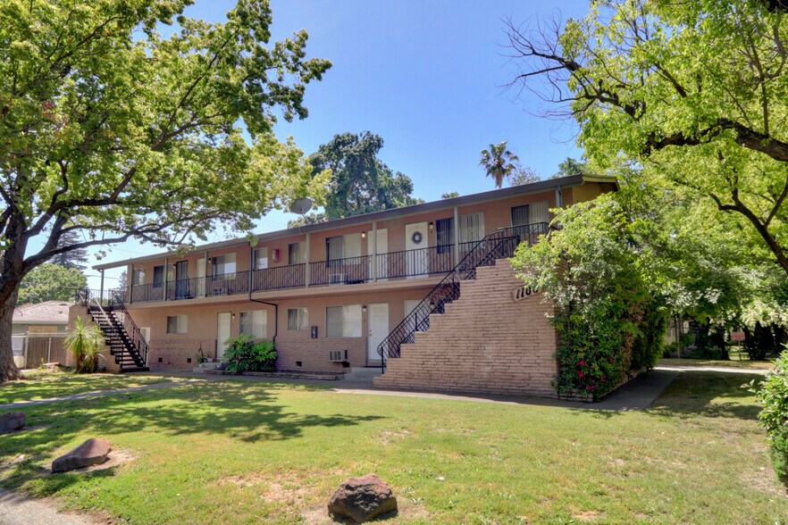 More Photos Of 1100 Weber Way, Sacramento Apartments For Sale