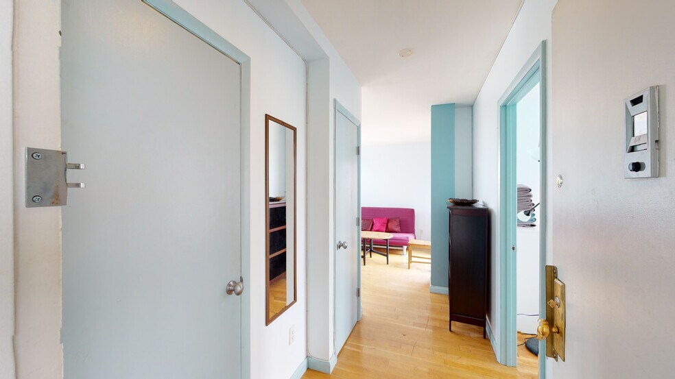 More Photos Of 518 Meeker Ave, Brooklyn Apartments For Sale