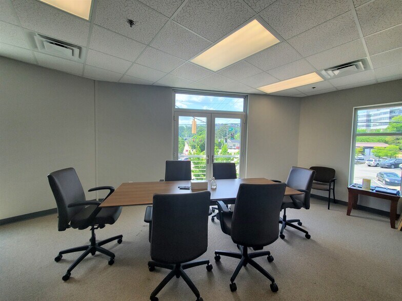 More Photos Of 325 Cherokee Blvd, Chattanooga Loft Creative Space For Lease