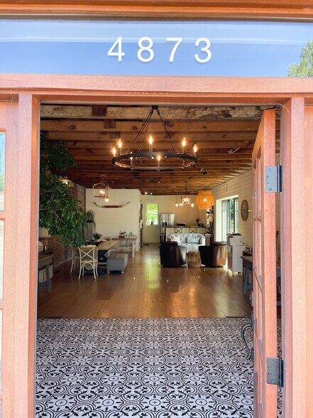 More Photos Of 4873 N Main St, Acworth Storefront For Sale