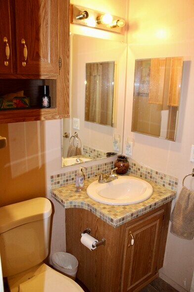 More Photos Of 15329 S Sunland Gin Rd, Arizona City Auto Repair For Sale