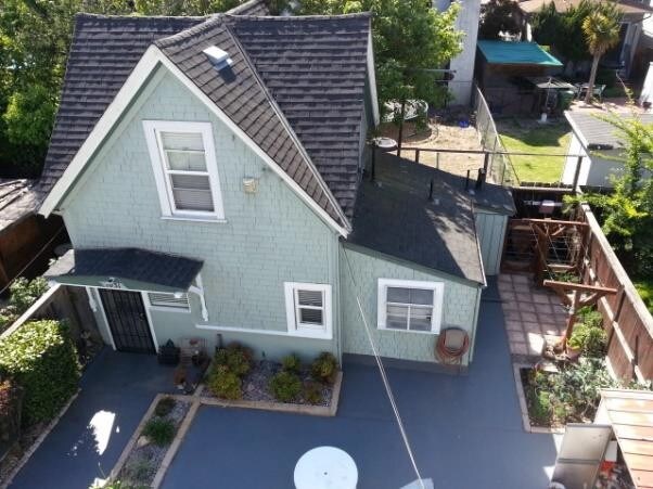 More Photos Of 1033 Magnolia St, Oakland Apartments For Sale