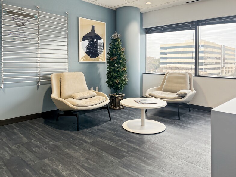 More Photos Of 5601 Executive Dr, Irving Coworking Space