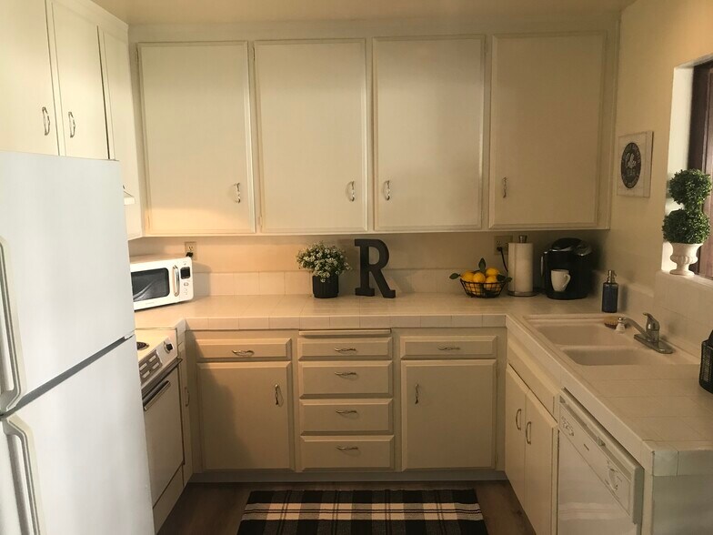 More Photos Of 5105 N Roosevelt Ave, Fresno Apartments For Sale