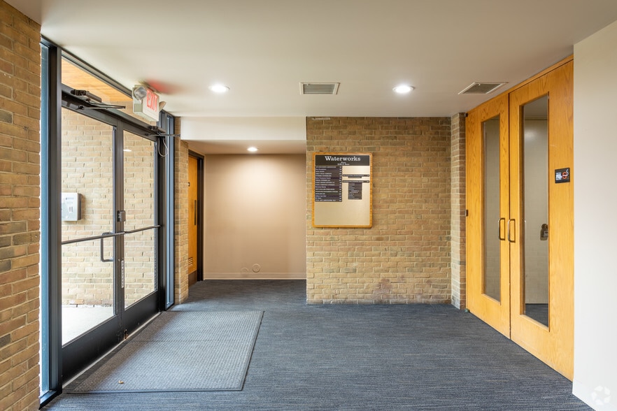More Photos Of 3131-3135 S State St, Ann Arbor Medical For Lease