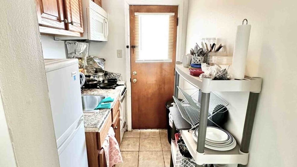 More Photos Of 2276 N 94th St, Wauwatosa Apartments For Sale