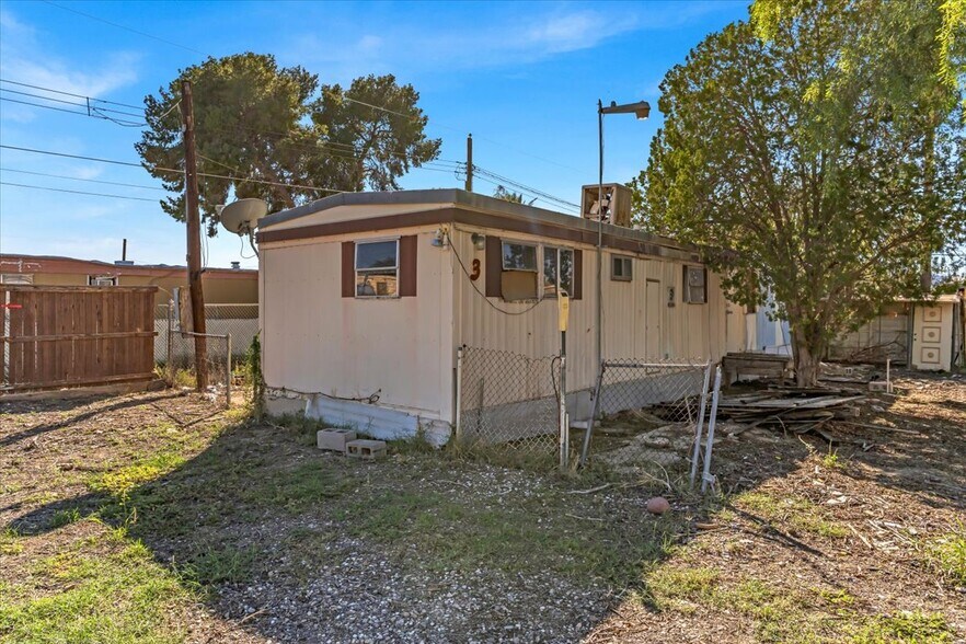 More Photos Of 2129 W Wetmore Rd, Tucson Specialty For Sale