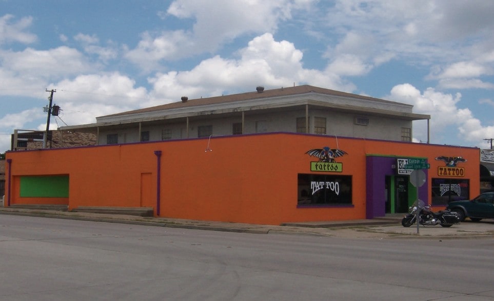 More Photos Of 5938 Curzon Ave, Fort Worth Storefront Retail Residential For Sale