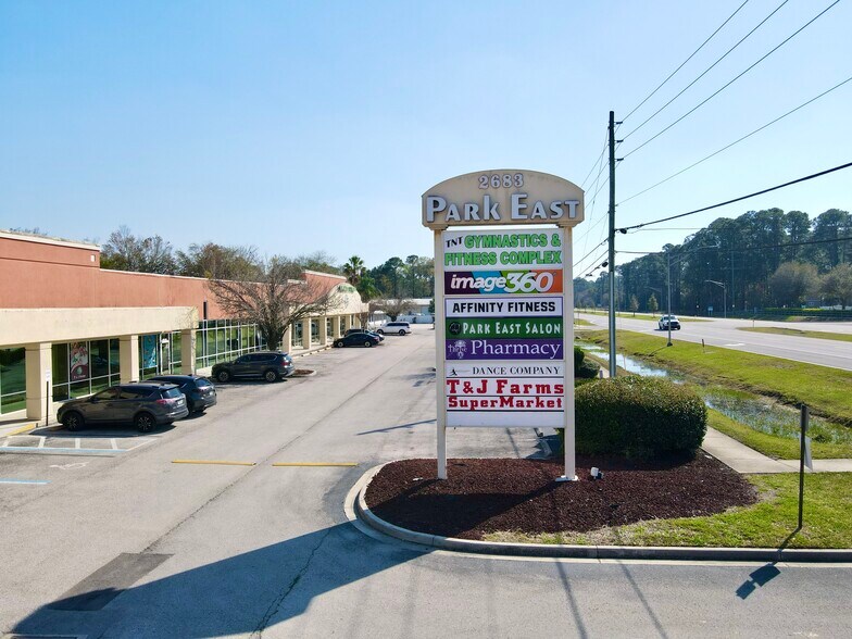 More Photos Of 2683 St Johns Bluff Rd S, Jacksonville Flex For Lease