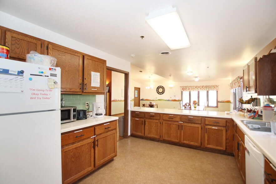 More Photos Of 496 Wisconsin Ct, Fond Du Lac Rehabilitation Center For Sale