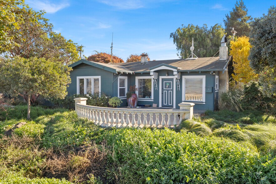 More Photos Of 1931 Beach Rd, Watsonville Industrial For Sale