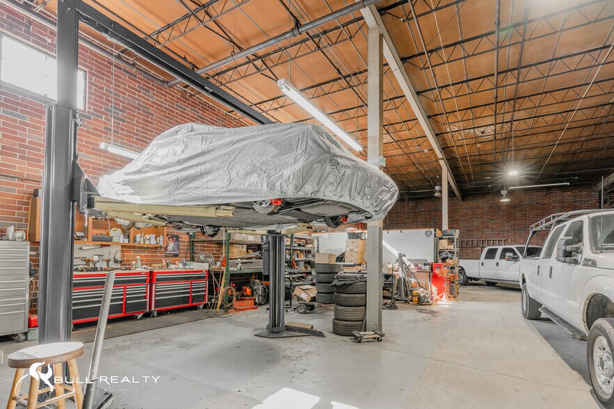 More Photos Of 979 Donnelly Ave SW, Atlanta Warehouse For Sale