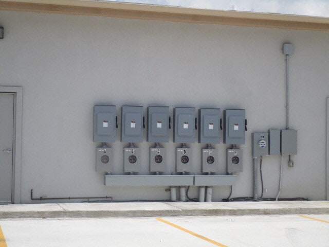 More Photos Of 3121 Wilson Rd, Harlingen Storefront For Lease