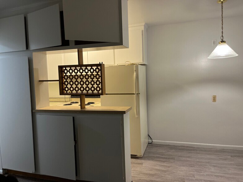 More Photos Of 10311 Cadieux Rd, Detroit Apartments For Sale