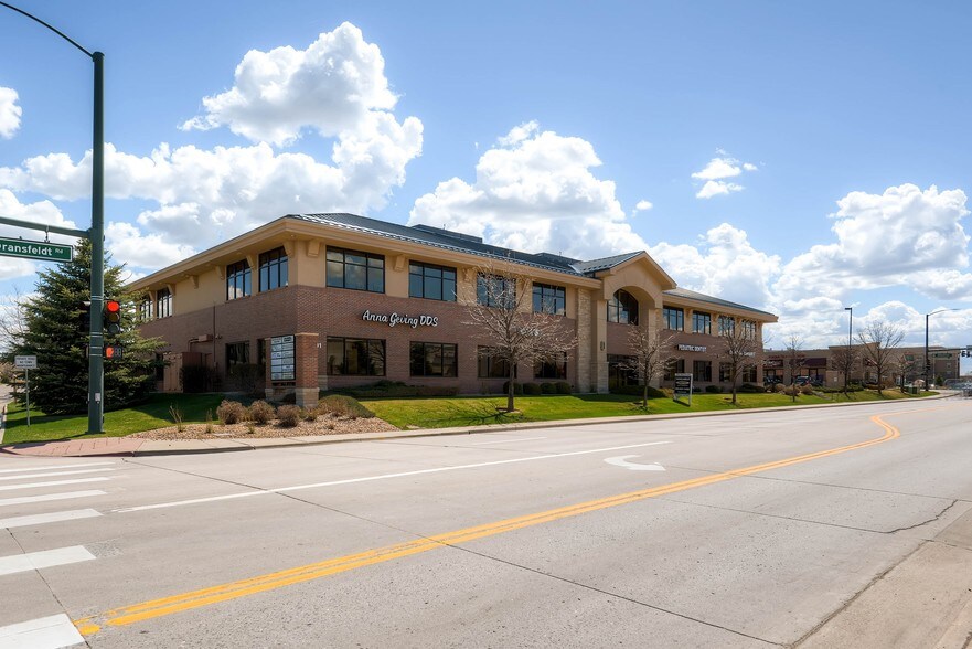 More Photos Of 18801 E Mainstreet, Parker Medical For Lease