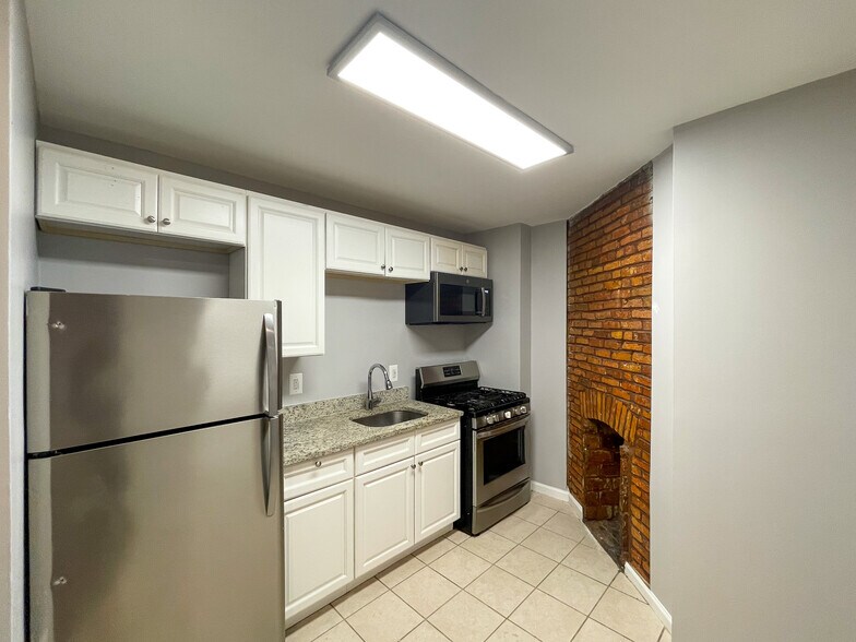 More Photos Of 2422-2436 N Calvert St, Baltimore Apartments For Sale