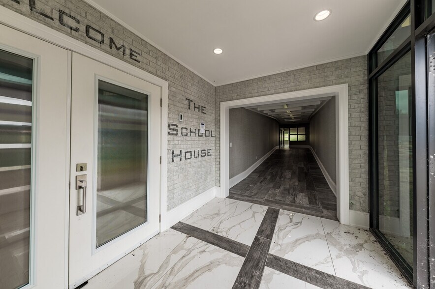 More Photos Of 145 School Rd, Mount Morris Office For Sale