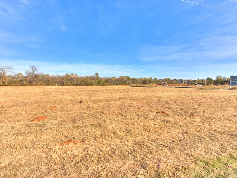 More Photos Of 5700 Mustang rd, Mustang Land For Sale