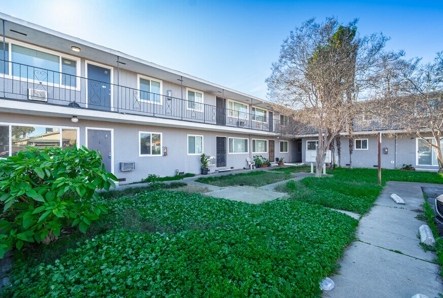 More Photos Of 1860 Ethan Way, Sacramento Apartments For Sale