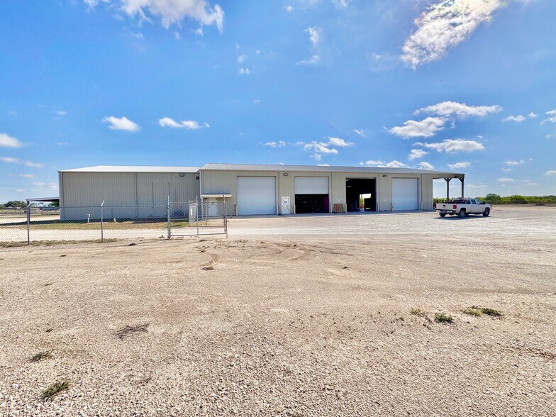 More Photos Of 224 Zander Ln, Pleasanton Warehouse For Sale