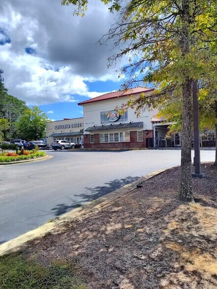 More Photos Of 1420 E Broad St, Fuquay Varina Restaurant For Sale