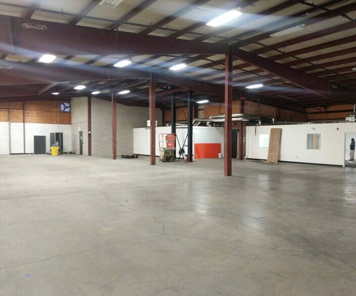 More Photos Of 730 Eastern Ave, Malden Manufacturing For Lease