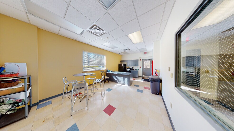 More Photos Of 4802 Cargo Ct, Columbus Office For Sale